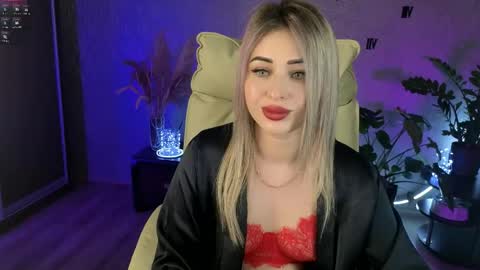 NikaStill  online show from April 13, 1:22 am