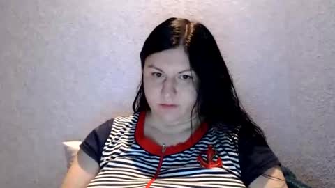 NikayShadow online show from October 10, 5:45 pm