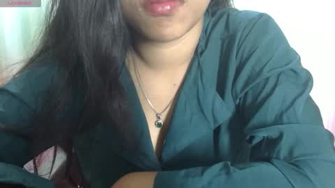 Nike online show from February 17, 7:49 am