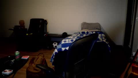 Nike Jude online show from October 20, 11:38 pm