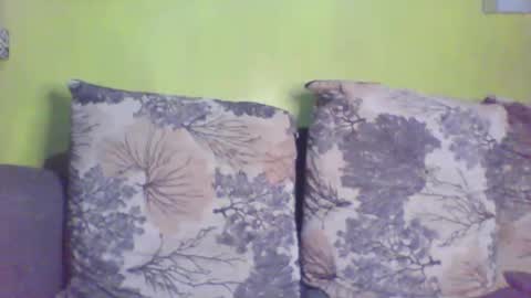 Snapshot of niki303424 chatting on February 21, 3:02 pm niki303424 online show from February 21, 3:02 pm