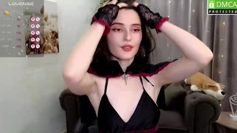 niki_cutes online show from October 23, 8:13 am