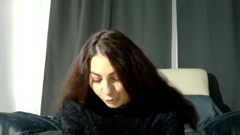 Snapshot of nikiluch chatting on October 27, 7:12 am nikiluch online show from October 27, 7:12 am