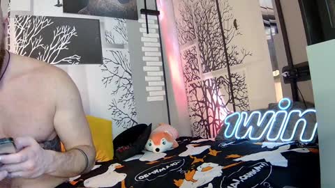 nikki7377 online show from December 20, 9:11 am