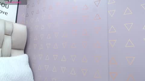 Snapshot of nikki_333 chatting on December 13, 10:13 pm Nilly online show from December 13, 10:13 pm