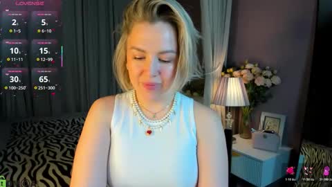 Nikki online show from October 20, 12:44 am