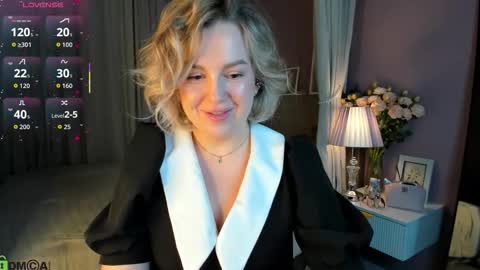 Nikki online show from October 24, 12:41 am