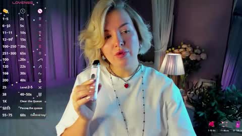 Nikki online show from December 15, 12:59 am