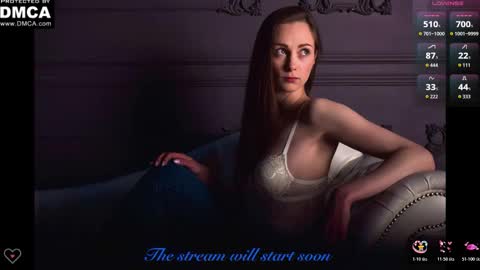 Snapshot of nikki_maks chatting on November 15, 4:54 am The next broadcast will be on at 900 UTC3 online show from November 15, 4:54 am