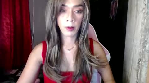 Snapshot of nikkie_dragon chatting on January 21, 11:24 am nikkie online show from January 21, 11:24 am
