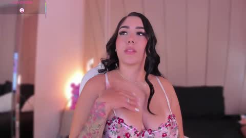 Nikki  online show from March 3, 7:32 am