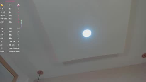 Nikki  online show from September 29, 4:17 am