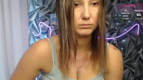 Snapshot of nikkikiss___ chatting on July 16, 4:40 am nikkikiss___ online show from July 16, 4:40 am