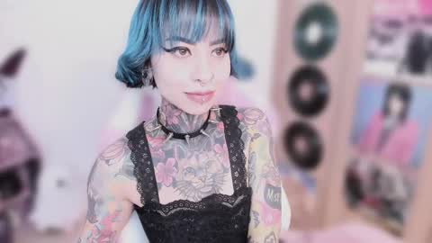 Snapshot of nikkiramone chatting on February 10, 10:30 am Nikki Ramone online show from February 10, 10:30 am