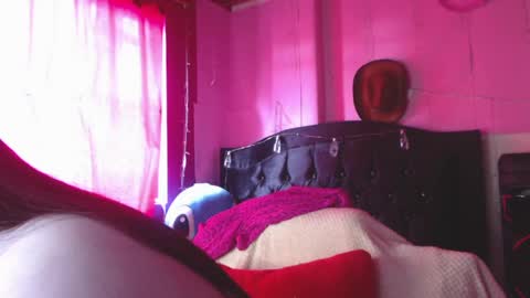 Nikkirous online show from May 25, 1:17 pm
