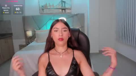 nikky_sweett_ online show from June 28, 5:13 am