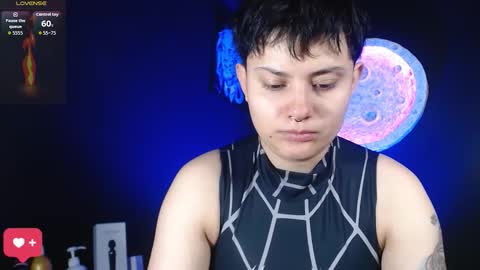Nikky online show from September 30, 1:49 pm