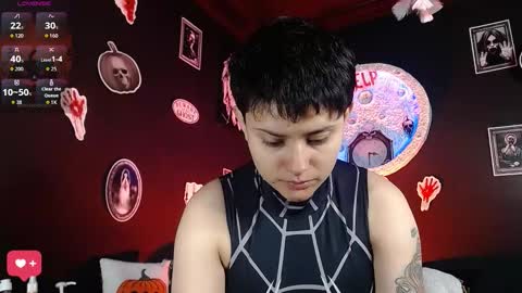 Snapshot of nikky_tomboy444 chatting on October 21, 12:39 pm Nikky online show from October 21, 12:39 pm