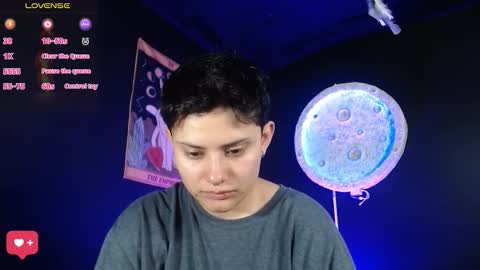 Snapshot of nikky_tomboy444 chatting on December 1, 7:19 pm Nikky online show from December 1, 7:19 pm