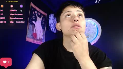 Snapshot of nikky_tomboy444 chatting on December 22, 1:19 pm Nikky online show from December 22, 1:19 pm