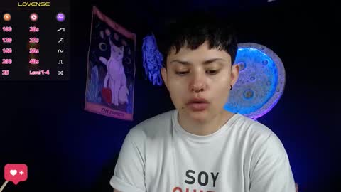 Snapshot of nikky_tomboy444 chatting on January 14, 1:06 pm Nikky online show from January 14, 1:06 pm