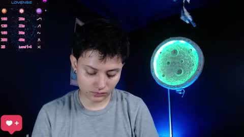 Snapshot of nikky_tomboy444 chatting on May 24, 1:05 pm Nikky online show from May 24, 1:05 pm
