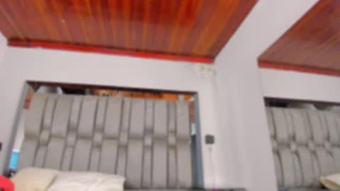     online show from April 9, 11:37 am