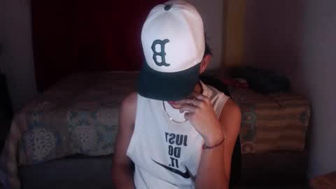 niklaus_wolf online show from November 16, 2:39 am