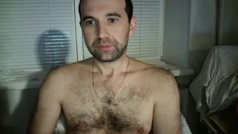 Snapshot of nikolas_vaz chatting on January 5, 8:42 pm nikolas_vaz online show from January 5, 8:42 pm