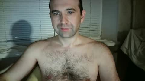 nikolas_vaz online show from December 2, 9:21 pm