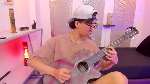 Snapshot of nikolay_gregori chatting on October 9, 5:05 am online show from October 9, 5:05 am