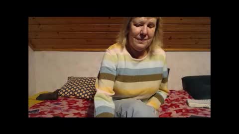 Nikole1 online show from December 3, 10:35 am