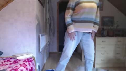 Nikole1 online show from April 3, 10:46 am