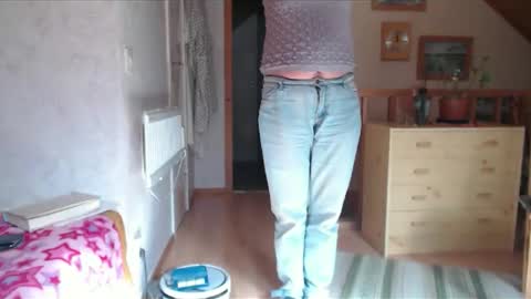 Nikole1 online show from April 5, 10:01 am