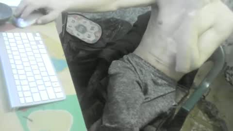 nikolos22 online show from February 8, 9:36 pm