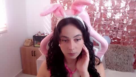 Snapshot of niky_blue chatting on October 8, 1:09 pm niky_blue online show from October 8, 1:09 pm