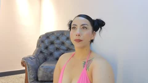  NIKY SMIT  online show from January 9, 10:51 am