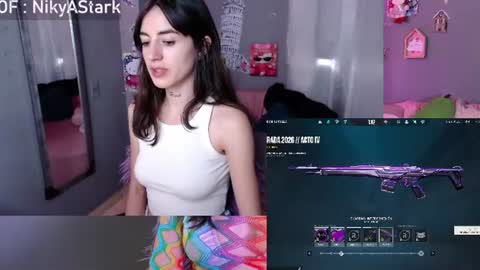 Snapshot of nikyastark chatting on June 27, 7:41 pm Niky A Stark online show from June 27, 7:41 pm