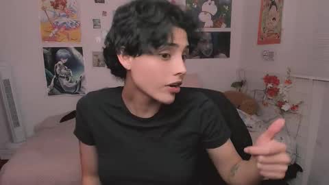 Nikylaine online show from December 2, 11:00 pm