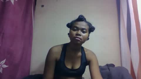 nilah online show from October 19, 7:09 am