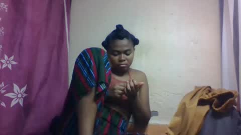 nilah online show from October 23, 7:01 pm