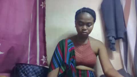 nilah online show from November 18, 3:01 am