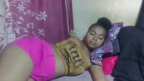 nilah online show from March 3, 2:23 pm