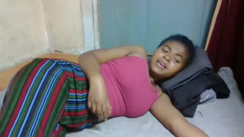 nilah online show from April 2, 6:16 pm