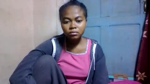 nilah online show from July 7, 6:05 am
