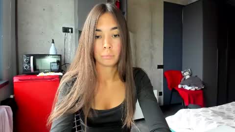 Bella online show from August 8, 3:08 am