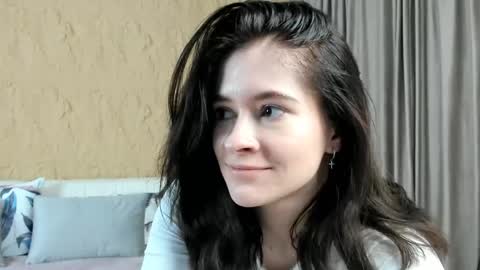 Nilsa online show from May 4, 6:26 pm