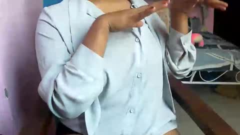 Snapshot of nimritkaur chatting on November 7, 6:57 am Nimarit Kaur online show from November 7, 6:57 am