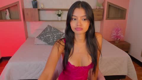 Snapshot of nina_agdal chatting on December 26, 10:31 pm NINA online show from December 26, 10:31 pm