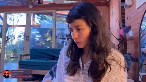 Nina.  online show from January 17, 9:51 pm